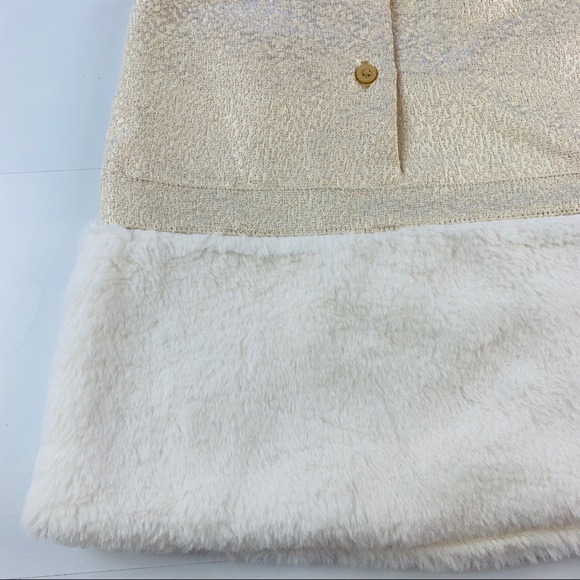 NWT JANIE AND JACK GOLD METALLIC W/ FAUX FUR 6-12M - Picture 5 of 8